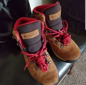 Columbia boots